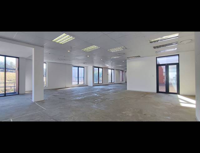 359.70M² OFFICE TO LET IN ZWARTKOP